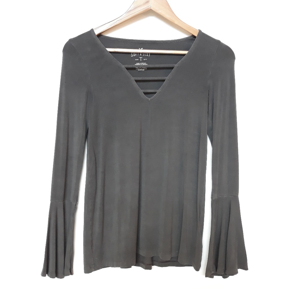 AEO Soft & Sexy Bell Sleeve Long Sleeve Shirt